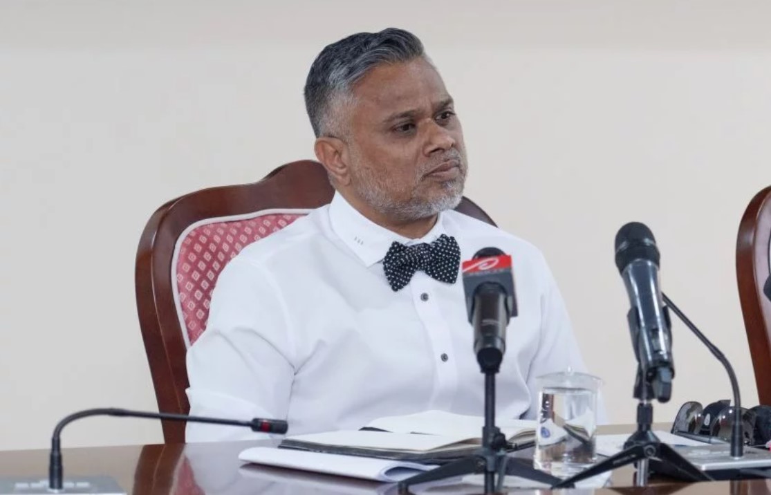 ވަކި މައްސަލަތަކަކަށް އިސްކަން ދީގެން އޭސީސީގެ ތަހުގީގުތައް އަވަސްކުރުމަށް ޕީޖީ އަމުރު ކުރައްވައިފި